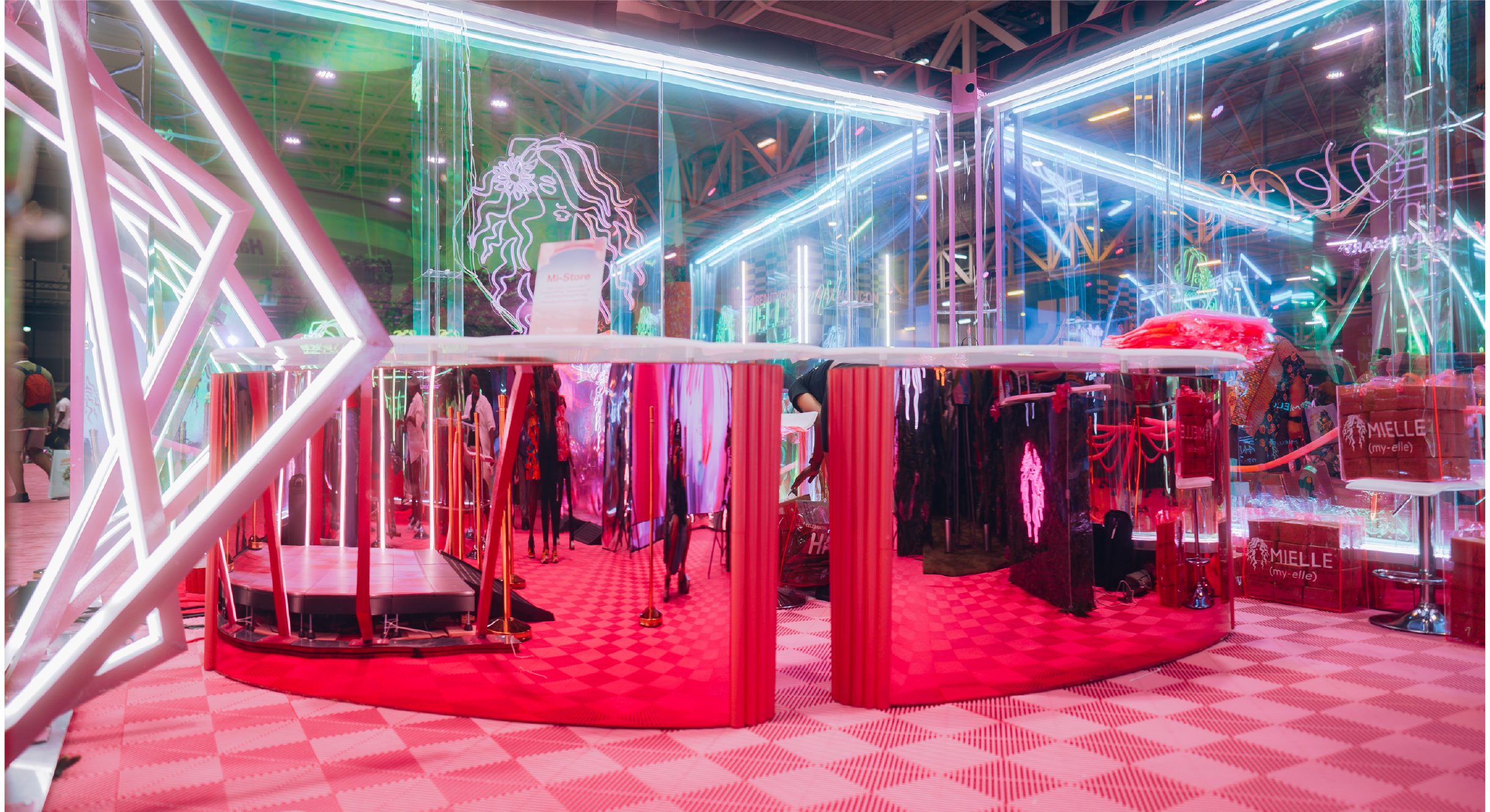 Mielle-Verse activation interior